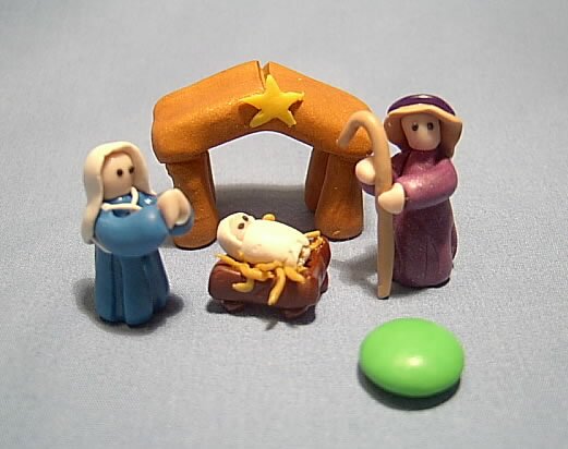 Miniature Nativity Set is a Unique Nativity Gift